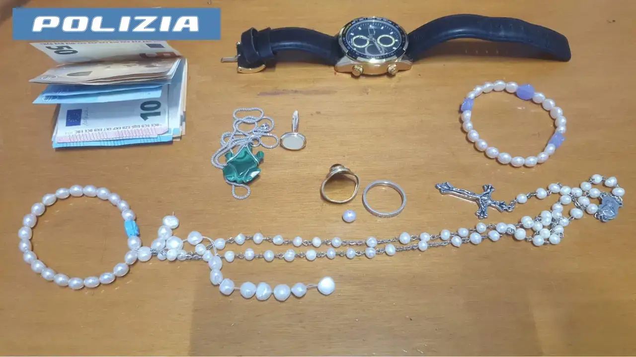 Inseguimento sull’A1, bloccata a Fiano Romano l’auto in fuga