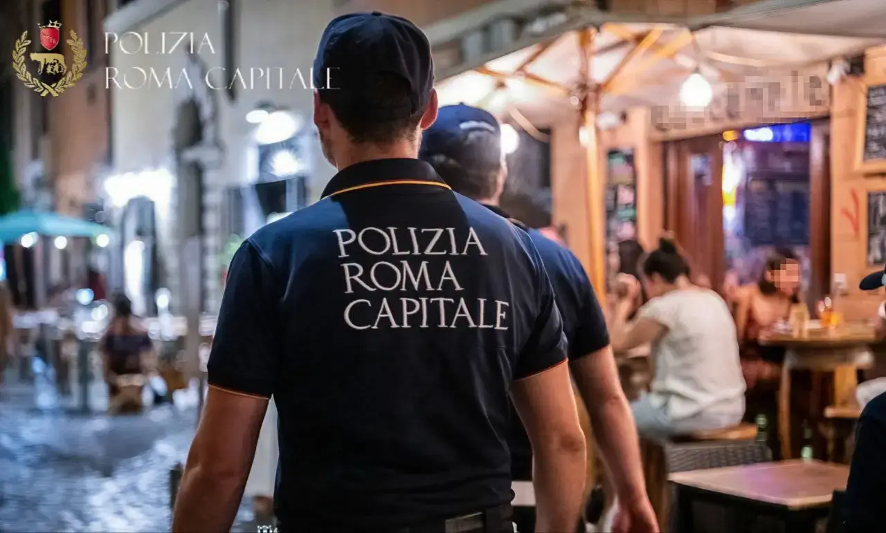 Trastevere, controlli nella movida: sanzioni e sospensione per due locali