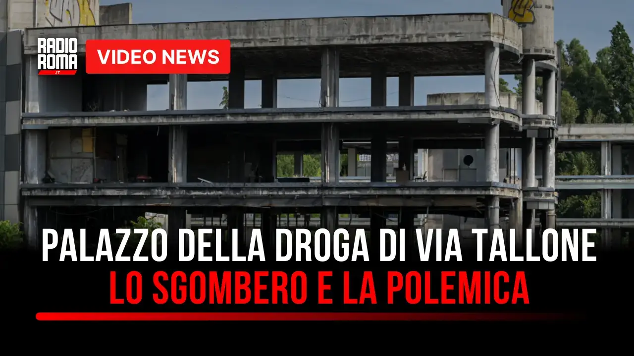 Via Tallone, sgomberato il palazzo della droga. La polemica sui controlli e la demolizione (VIDEO)