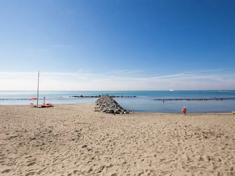 Ostia, turismo anche d'inverno e lavoro più stabile con l'ordinanza per le attività oltre l'estate