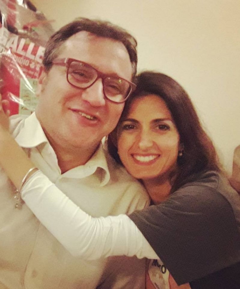 Roma, Ferrara (M5s): "Virginia Raggi ha fatto più strade degli antichi romani"