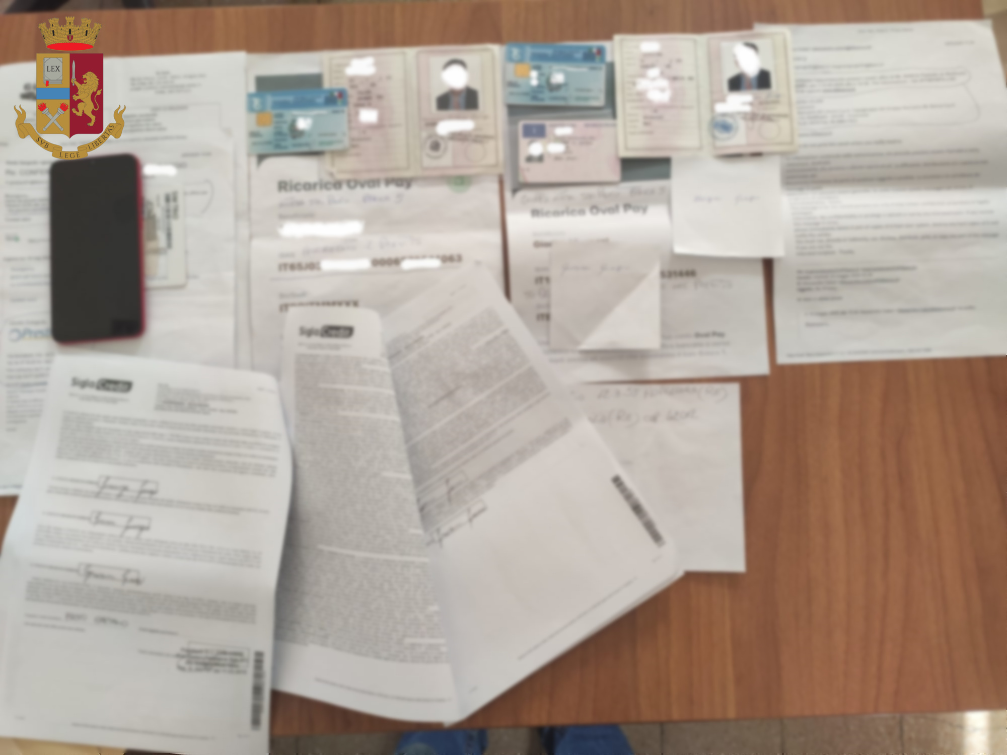 Roma, tenta 2 truffe da 50mila euro con falsi documenti di un medico in pensione: arrestato