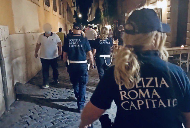 Assembramenti Roma: stop aree movida da Trastevere a San Lorenzo