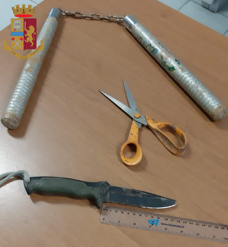 Fiumicino, aggredisce dipendenti comunali e poliziotti: arrestato