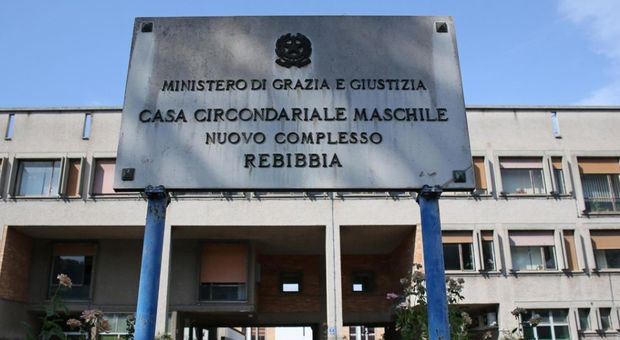 Roma, due detenuti evasi dal carcere di Rebibbia