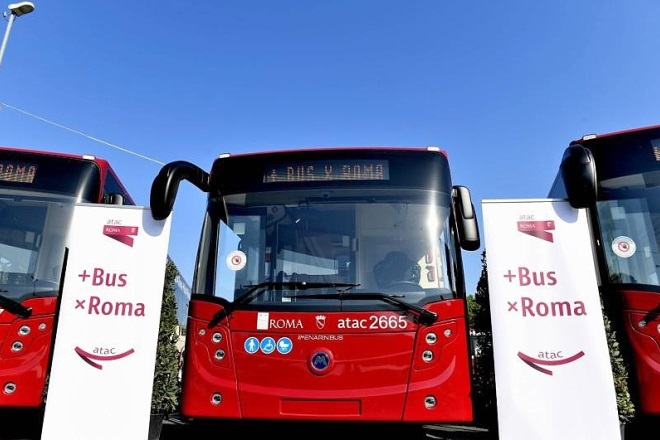 A Roma Est arrivano i primi dei 328 nuovi bus: dal 28/9 sulla linea 045 Castelverde-Grotte Celoni