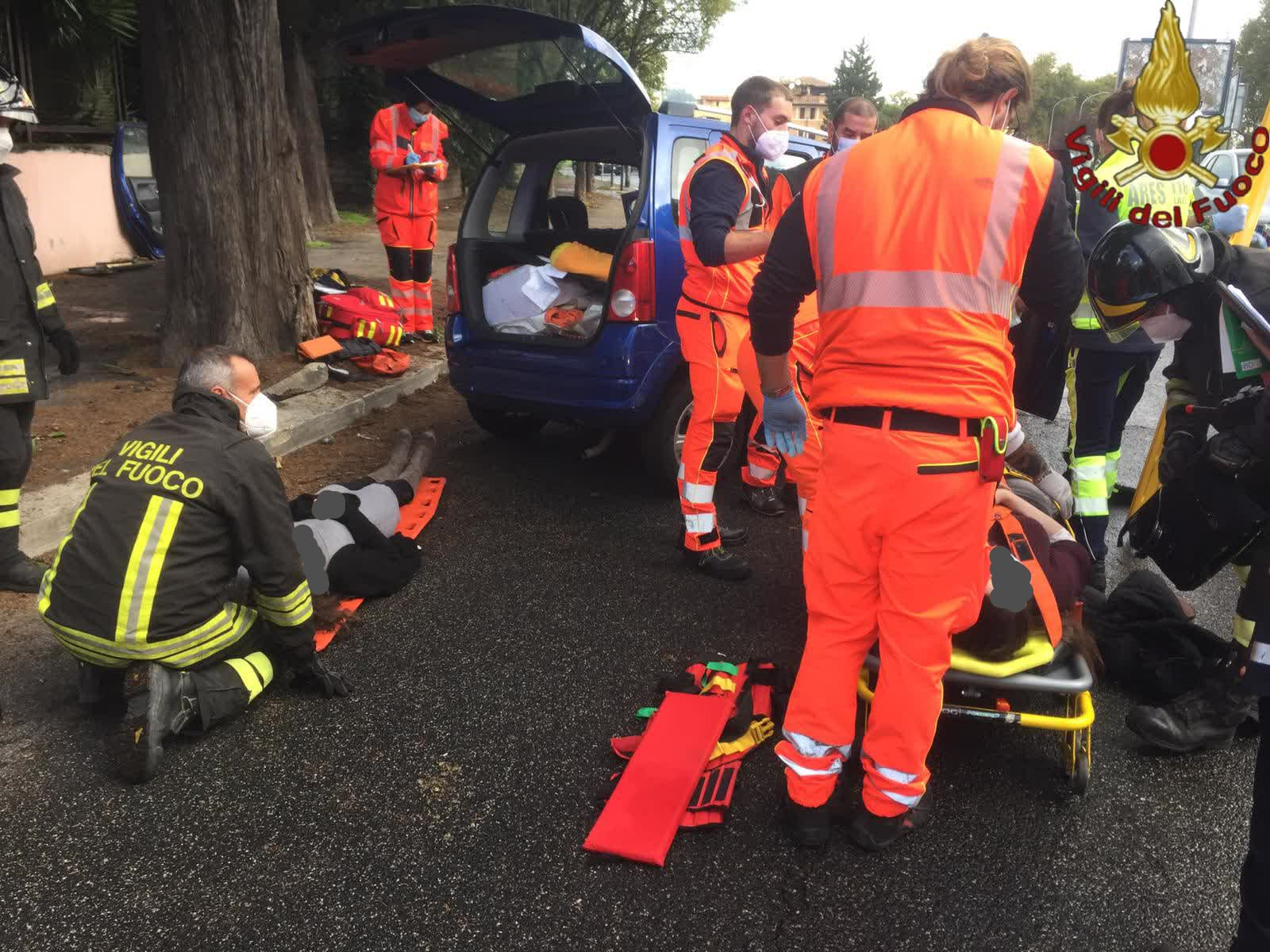 Roma, incidente su circonvallazione Clodia: gravi 2 donne