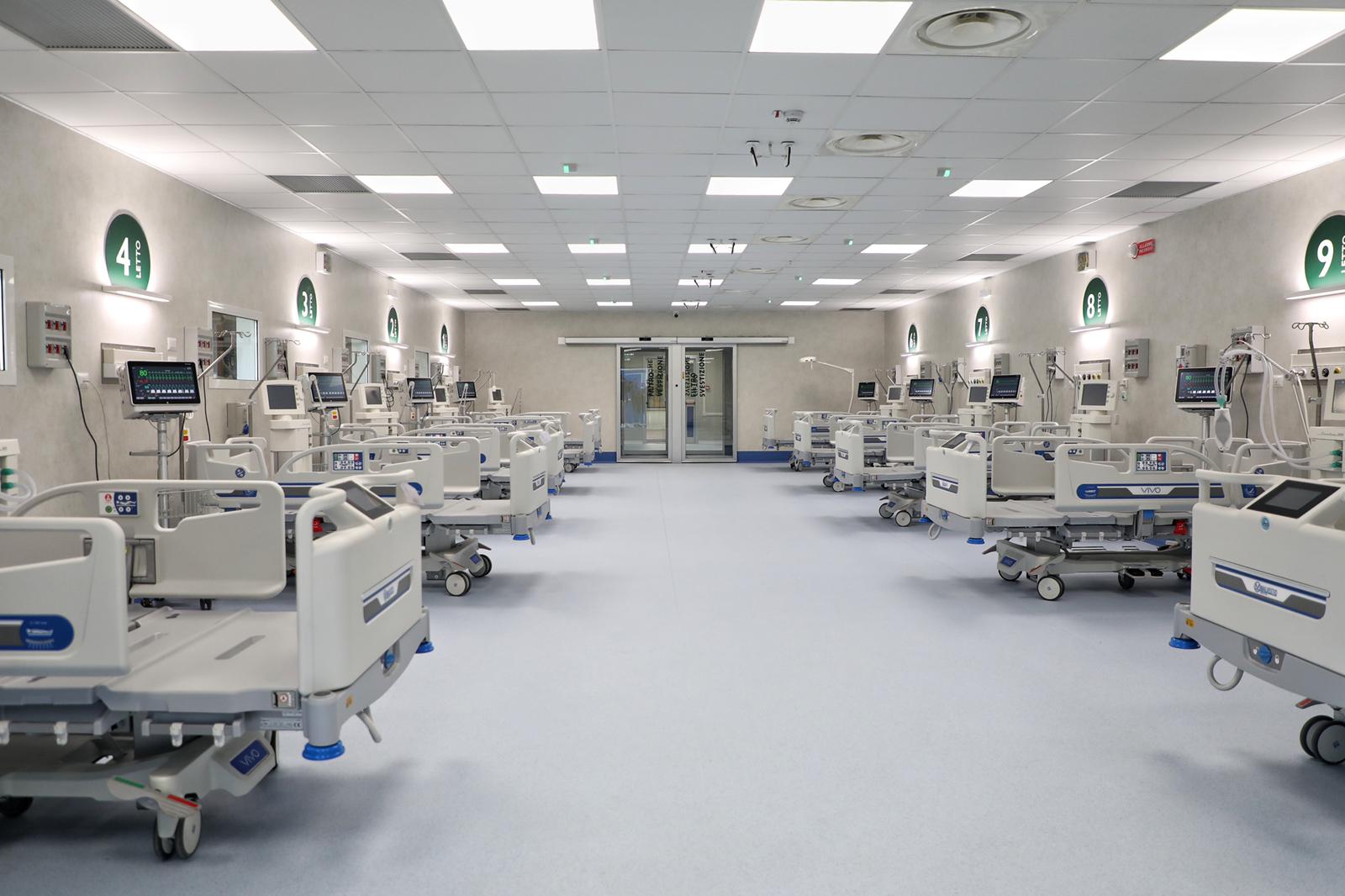 Covid, allo Spallanzani container con 20 nuovi posti letto di terapia intensiva