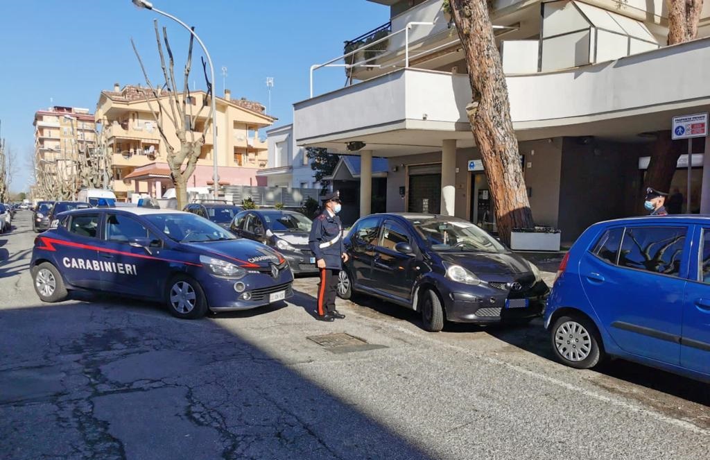 Ladispoli, badante licenziato incendia casa dell'anziana che accudiva