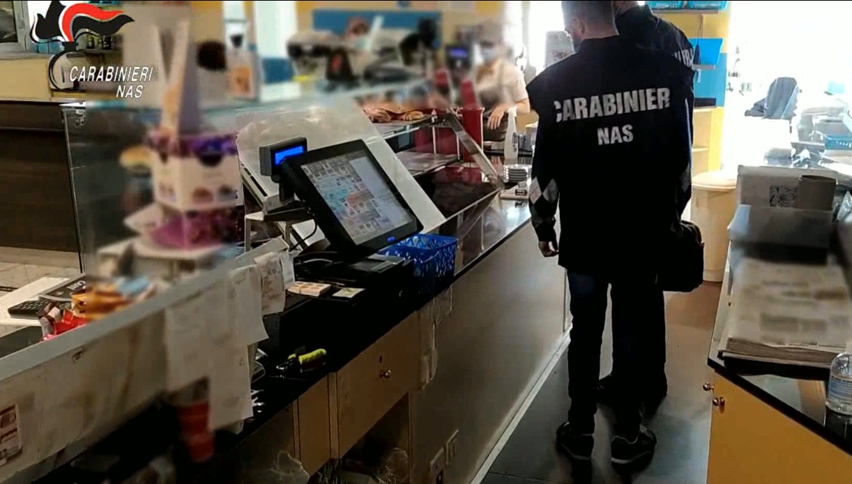 Covid, controlli Nas nei bar degli ospedali: 132 irregolari. Due casi a Roma e uno a Velletri