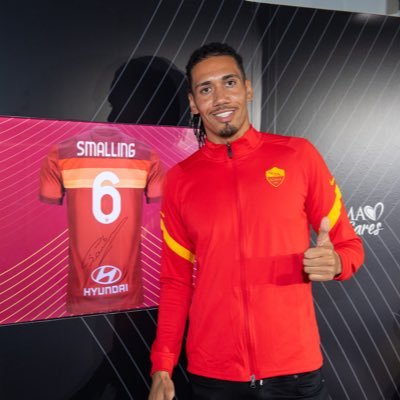 Chris Smalling, il difensore della Roma è stato rapinato in casa