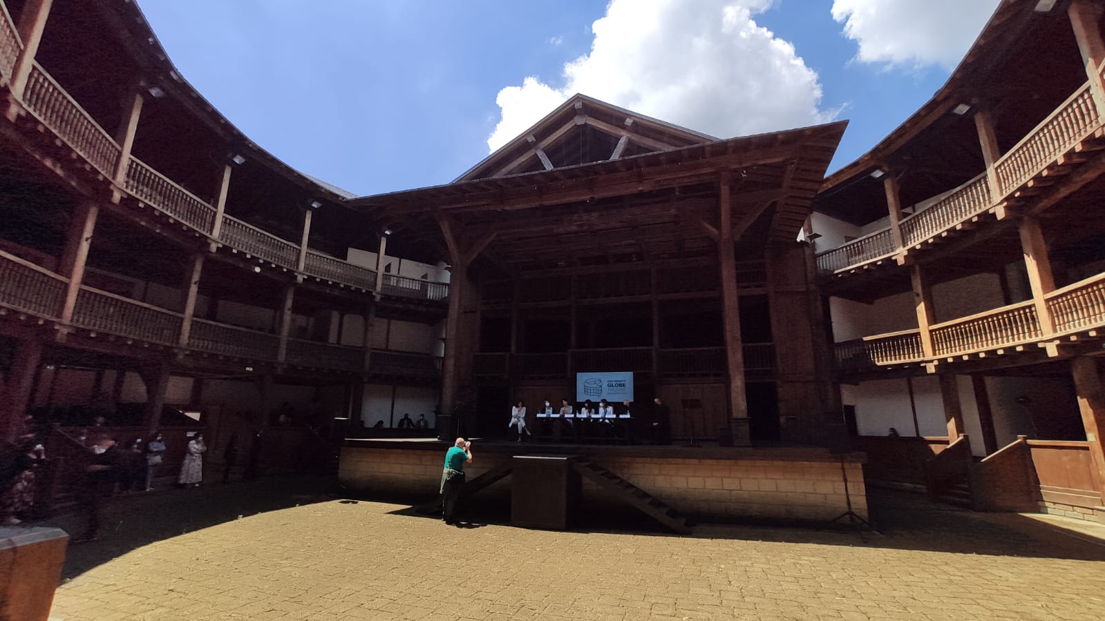 Teatro, un omaggio a Gigi Proietti: Il Globe Theatre cambia nome. Il via alla Stagione 2021
