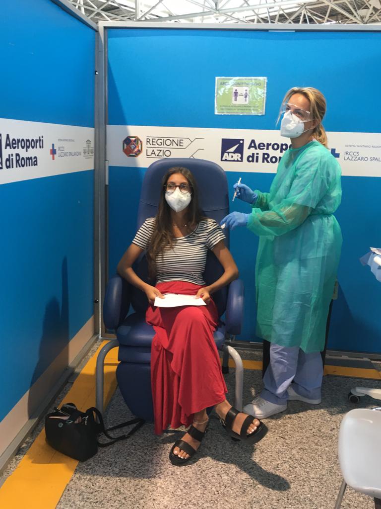 Covid, all'aeroporto di Fiumicino apre il punto vaccini "Vax & Go": il primo in Italia nei terminal