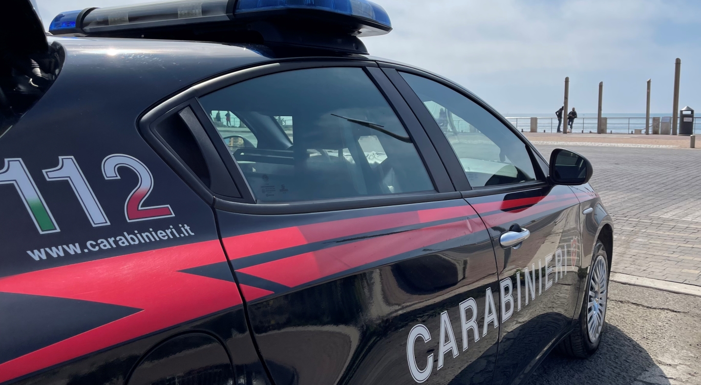 Fiumicino, lavoratori in nero e stipendi dipendenti non tracciati: multati gestori 4 stabilimenti balneari