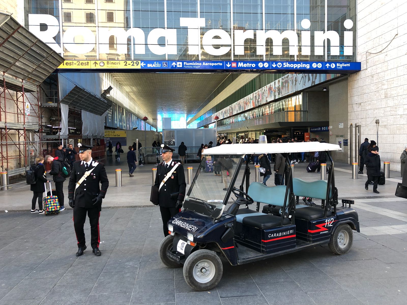 Roma, finta bigliettaia scoperta alla stazione Termini: secondo caso in un mese