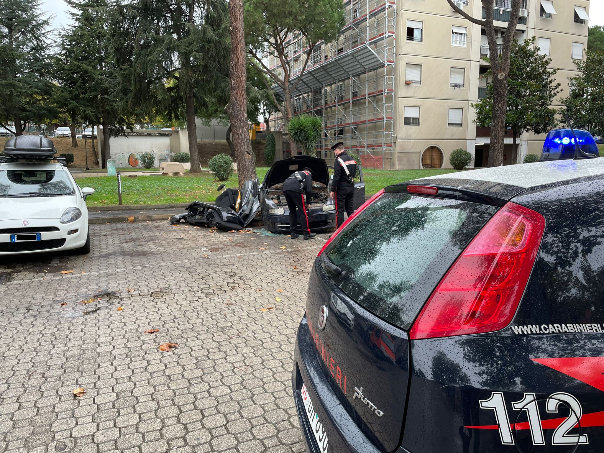 Roma, blitz in via Scozza a Tor Bella Monaca: 20 denunce per allacci abusivi