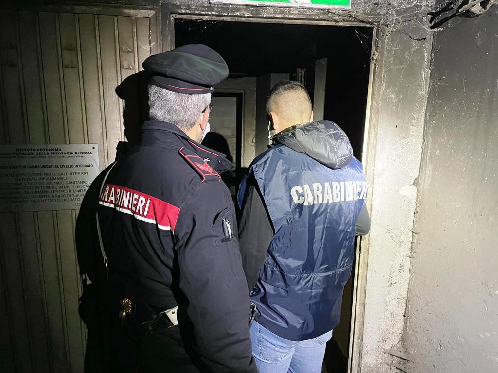 Roma, nuova raffica di controlli a Tor Bella Monaca: arresti e denunce per allacci abusivi