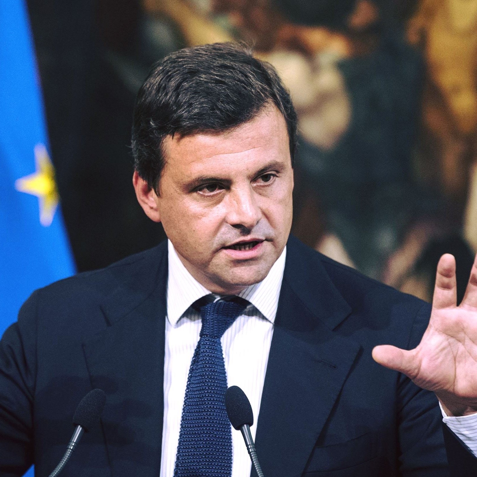Roma, Calenda lascia il Consiglio comunale: "Incompatibile con il lavoro di europarlamentare e leader di partito"