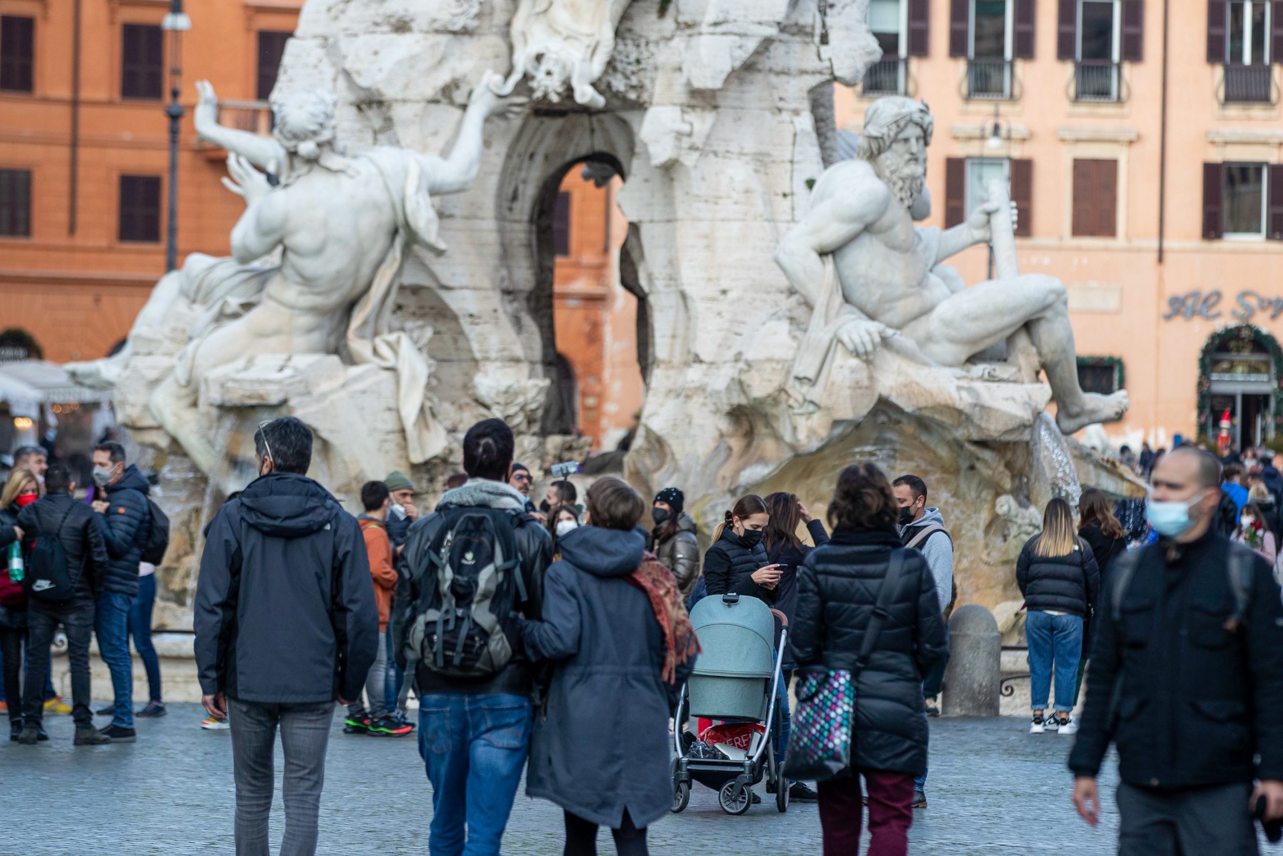 Zone a colori, Green pass e scuola: le nuove regole anti-Covid