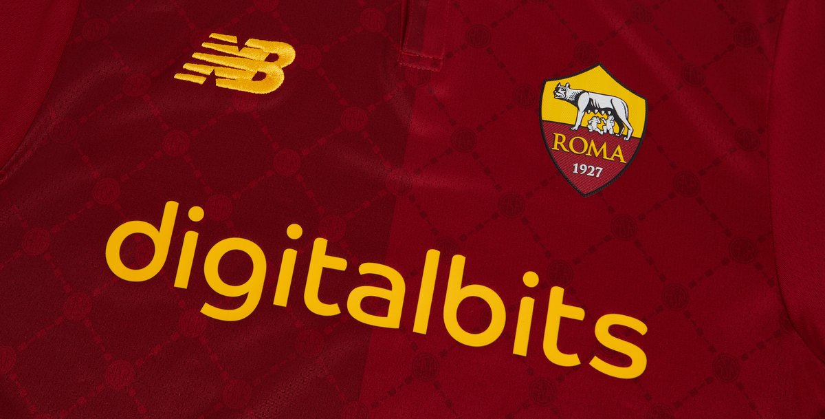 Roma, svelata la maglia della prossima stagione: le FOTO