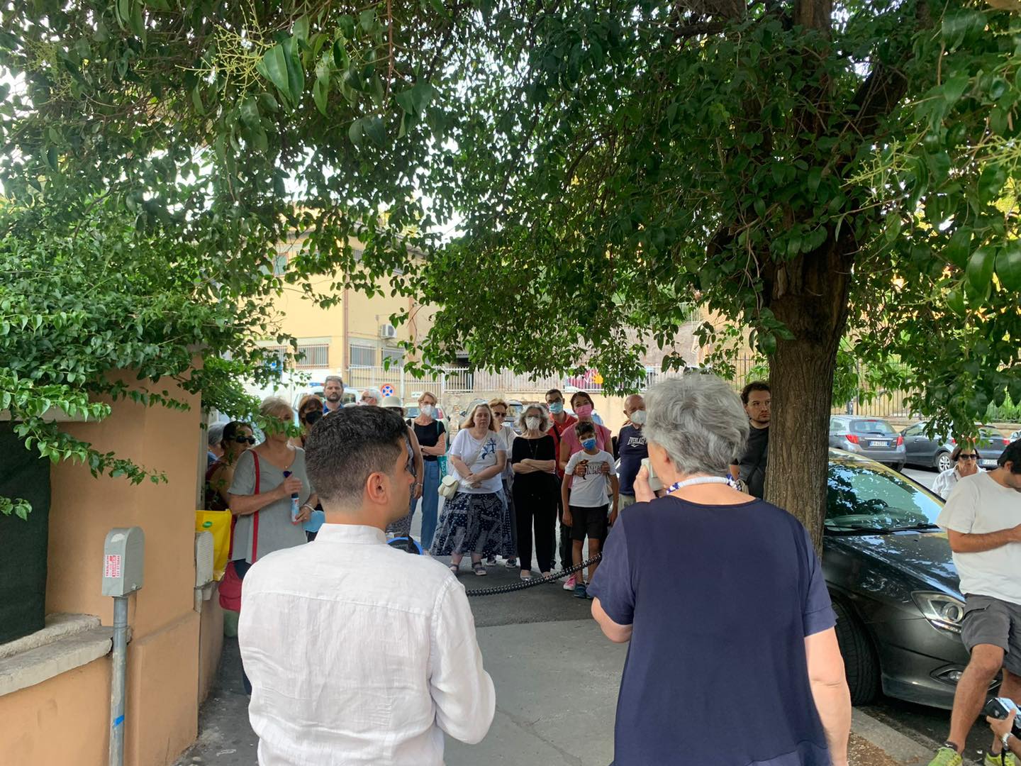 Rifiuti, cittadini del II Municipio in protesta contro sede di Ama al Nomentano