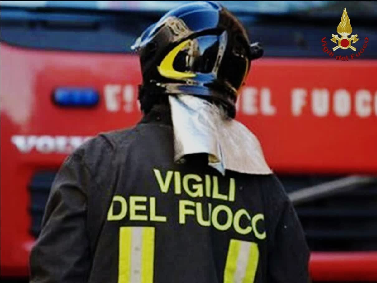 Roma, fiamme in appartamento a piazza Mazzini: due anziani in ospedale