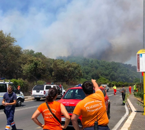 Incendi Roma, arrestato piromane sospettato del rogo alla Pisana