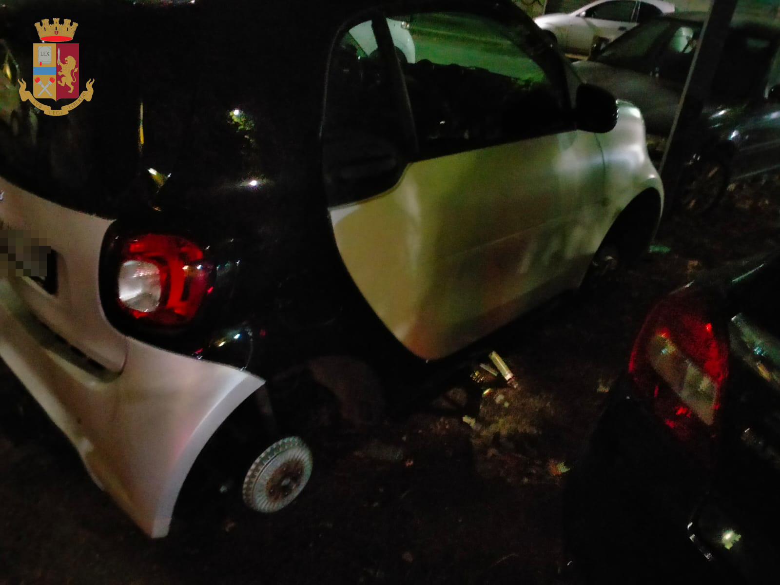 Roma, presa la banda specializzata in furti di pneumatici in zona Appio