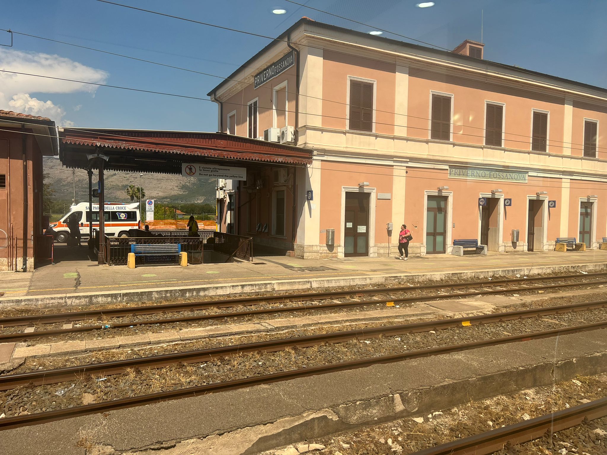 Trasporti, ragazza aggredita subisce malore a bordo. Treno fermo a Priverno Fossanova, la situazione
