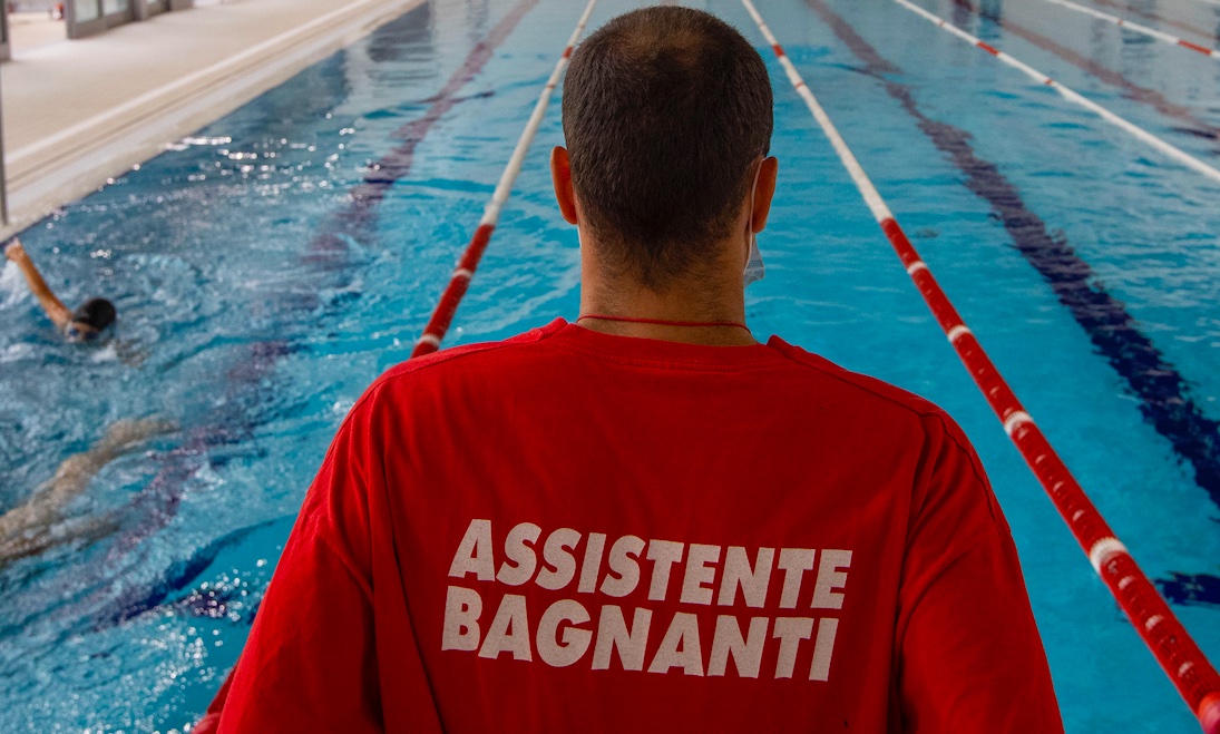 Ostia, polemica per il cognome del bagnino: "E' uno Spada non lo vogliamo"