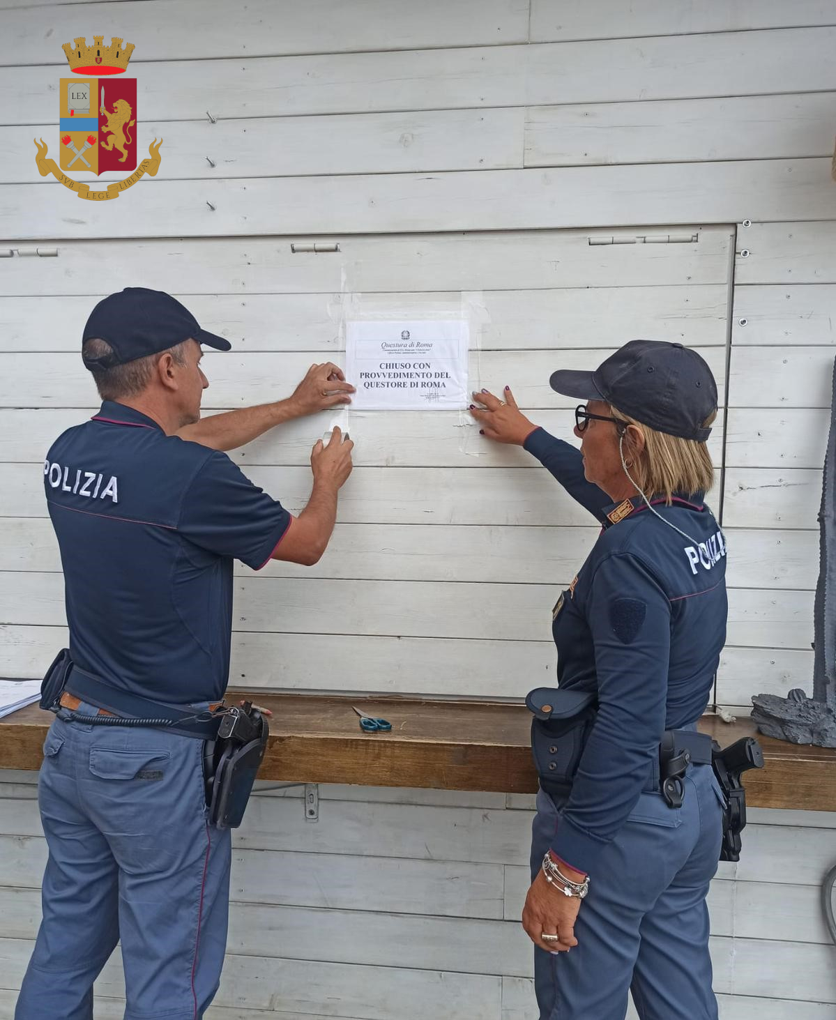Civitavecchia, rissa davanti al locale su lungomare e nessuno chiama la polizia: chiuso