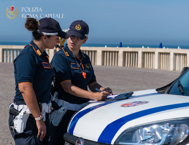 Ostia, impianto abusivo per gli scarichi del ristorante: denunciata titolare