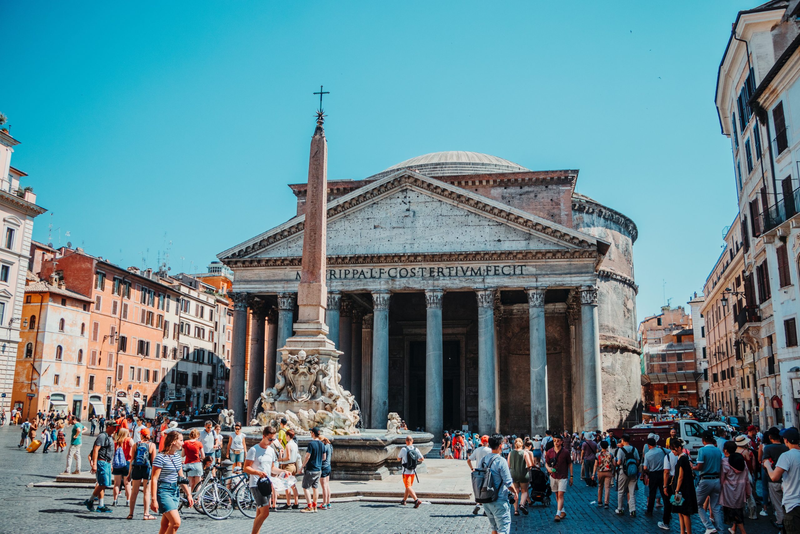 Pantheon a pagamento, vicina l’intesa. Continuano i dialoghi tra Campidoglio e Sangiuliano