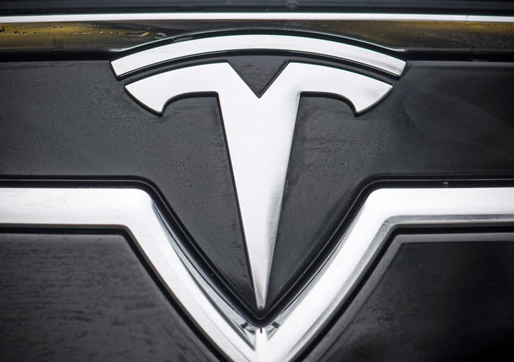 Tesla taglia i prezzi di Model 3 e Model Y, quanto si risparmia e quanto costano oggi