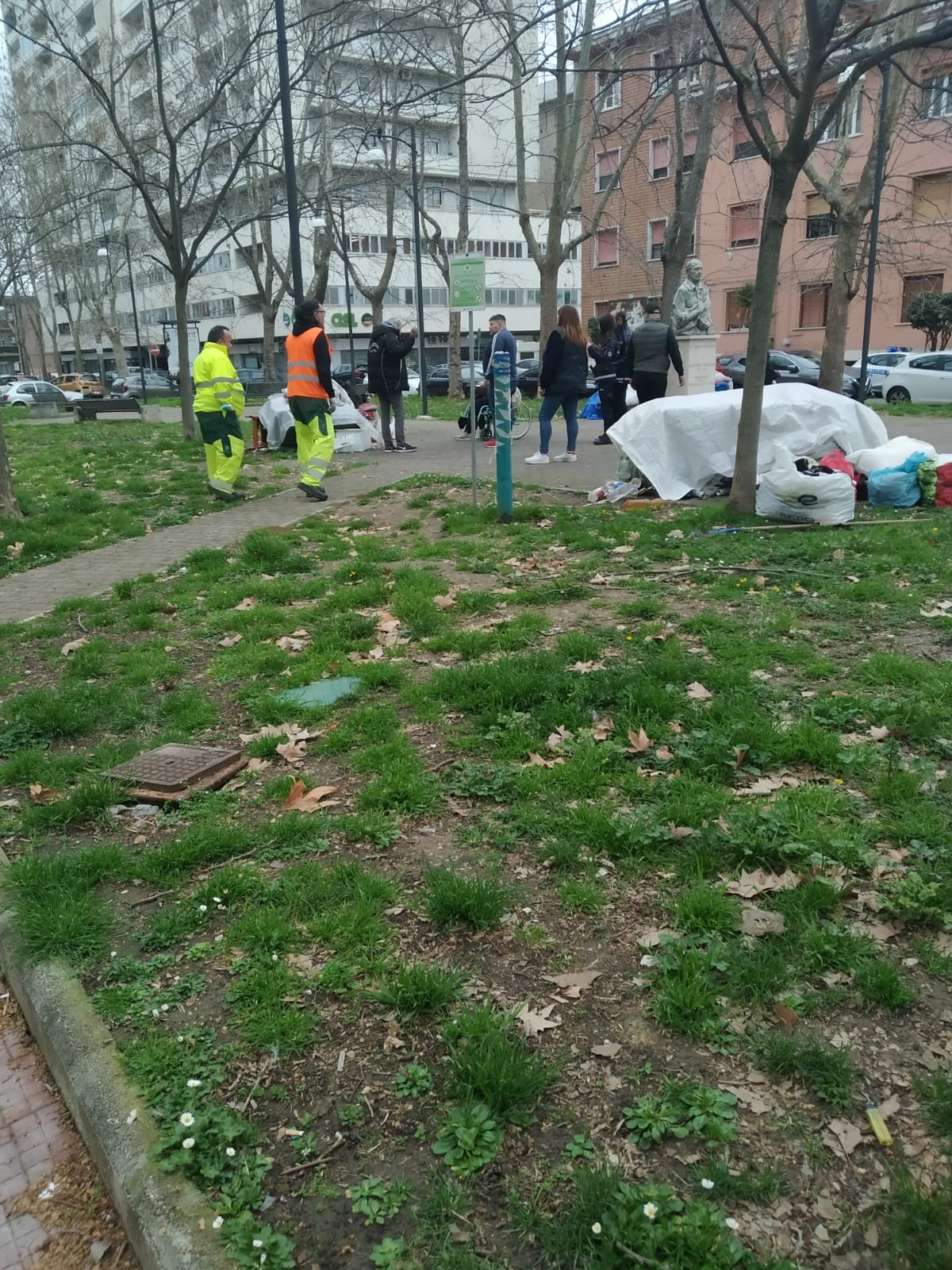 Latina, eseguito lo sgombero in Via Don Morosini e Piazza del Popolo