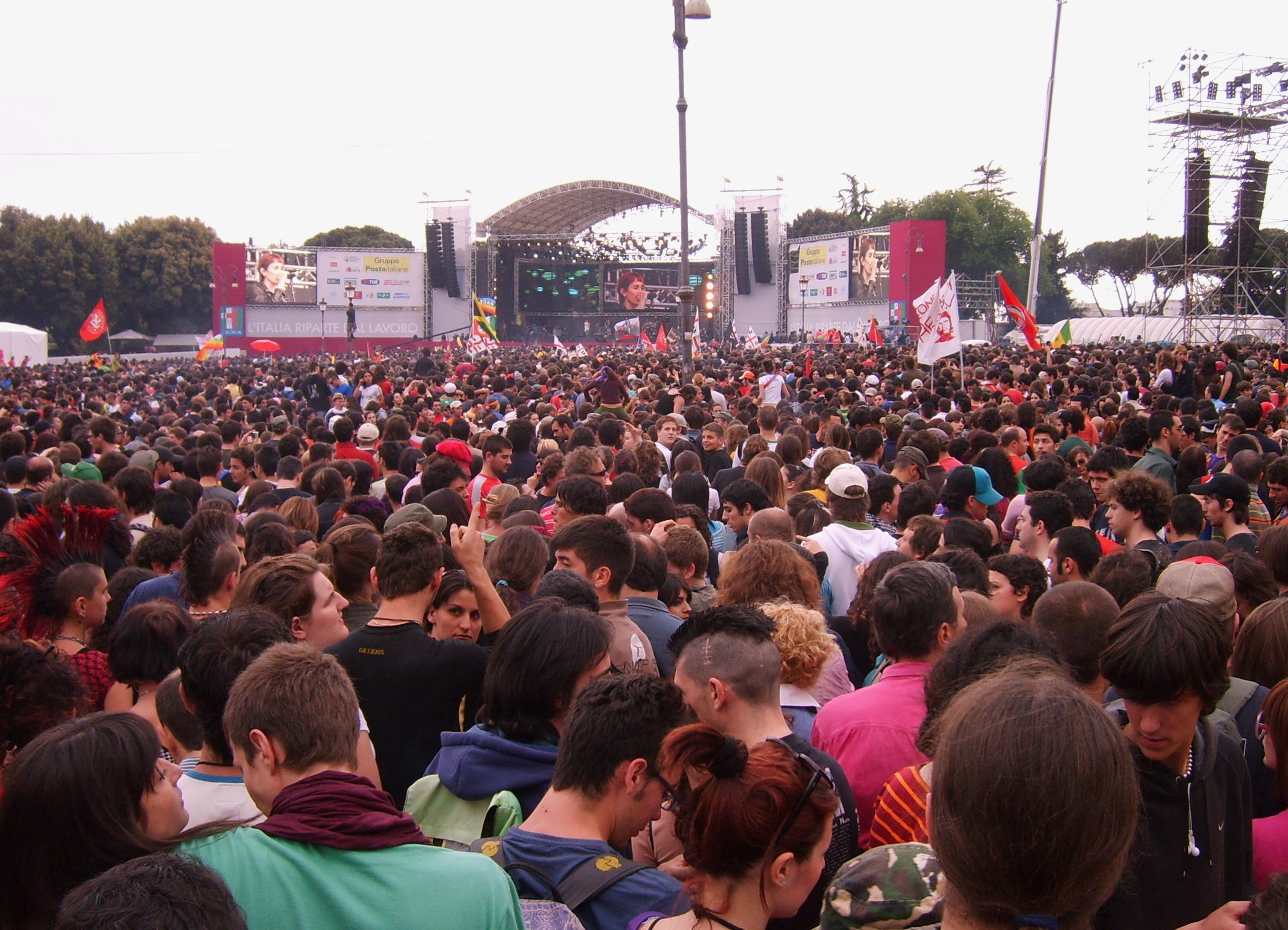 Concertone Primo Maggio 2023 a Roma, svelato il cast: sul palco anche Fulminacci, Carl Brave, Ariete e Coma Cose
