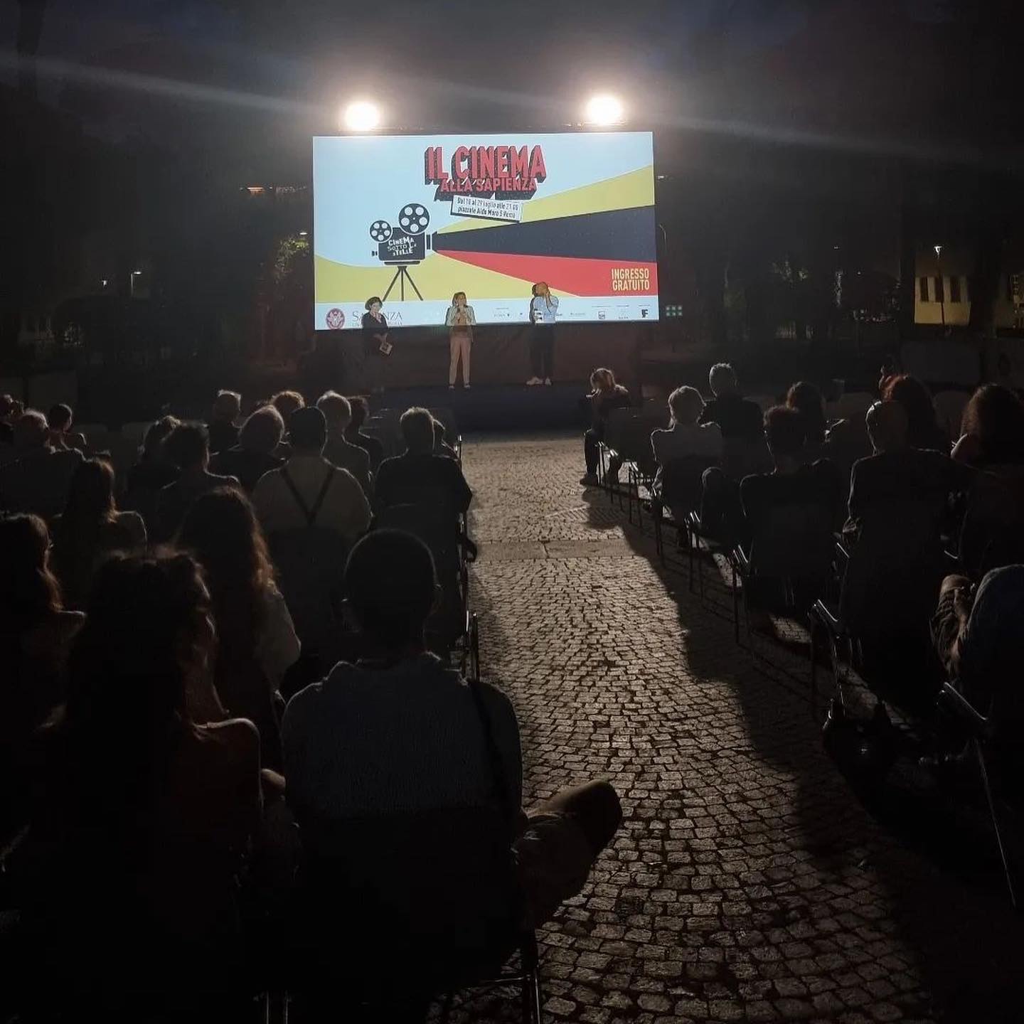 Cinema a Roma, film sotto le stelle nel viale della Sapienza: il programma