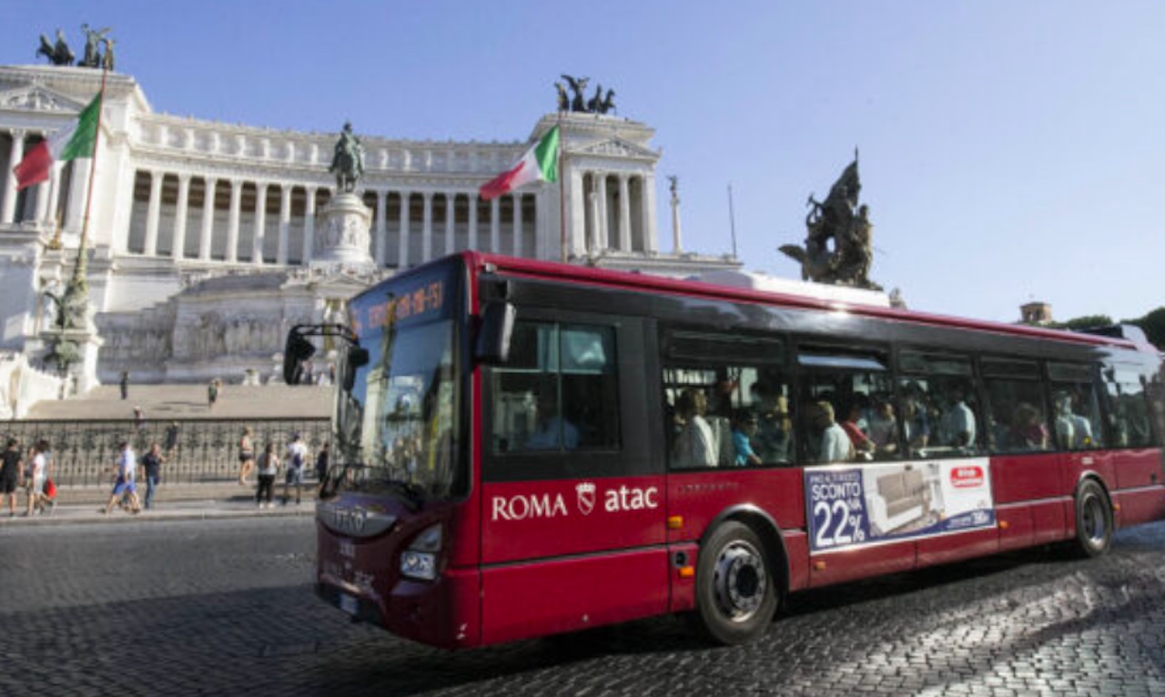 Sciopero dei mezzi pubblici con metro e bus a rischio a Roma venerdì 29 settembre: si fermano Atac, Roma Tpl e Cotral