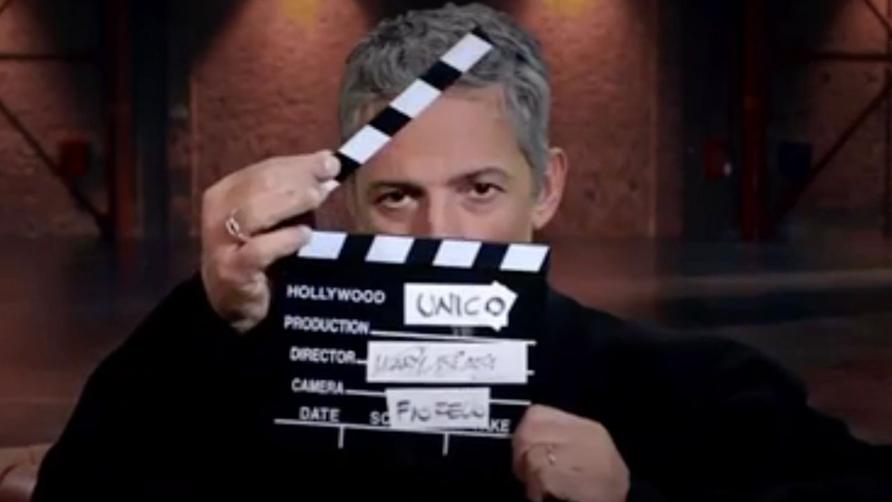 Fiorello e la parodia di Ilary Blasi su Instagram con "Unico": arriva il like di Totti