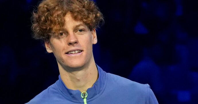 Jannik Sinner riscrive la storia del tennis: secondo Slam in un anno e primato mondiale consolidato