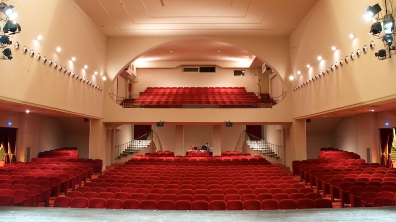 Al Teatro Parioli di Roma "Farà giorno" con Antonello Fassari