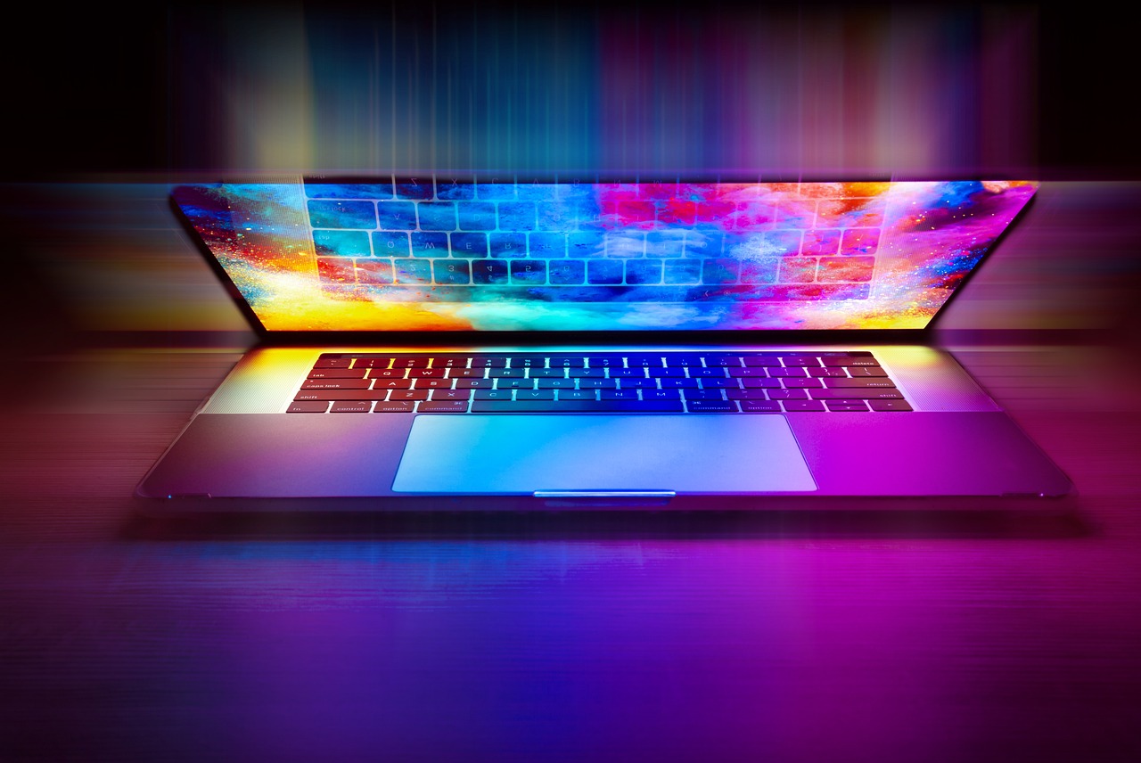 Nuove regole per accertare la maggiore età su internet: servirà lo Spid
