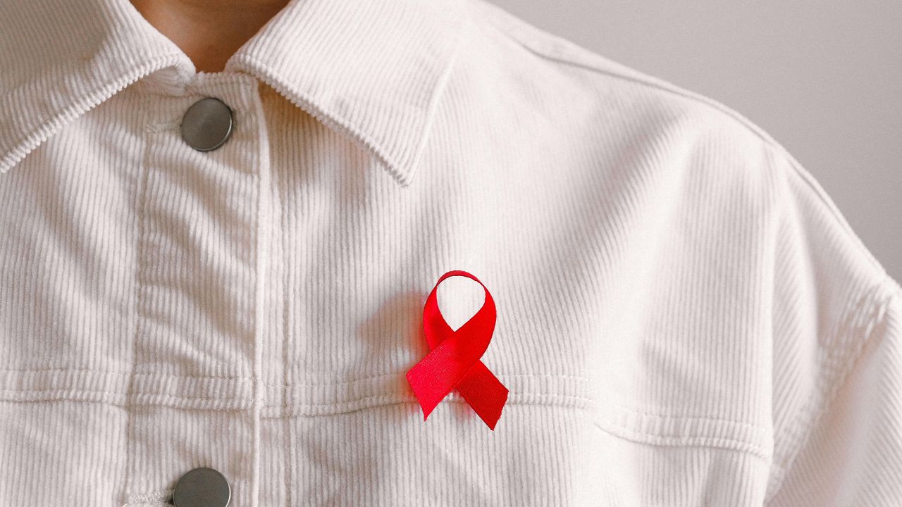 Crescono i casi di Hiv nel Lazio: i dati dello Spallanzani