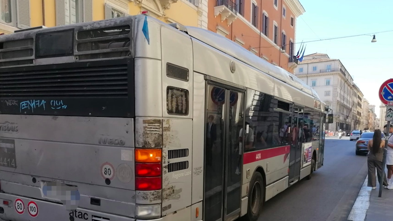 Due cortei a Roma venerdì 29 novembre: i percorsi deviati