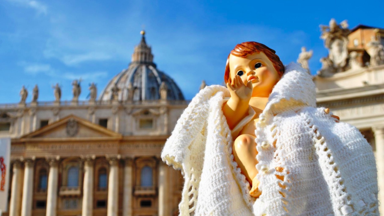 Natale, domenica in piazza San Pietro la benedizione dei bambinelli