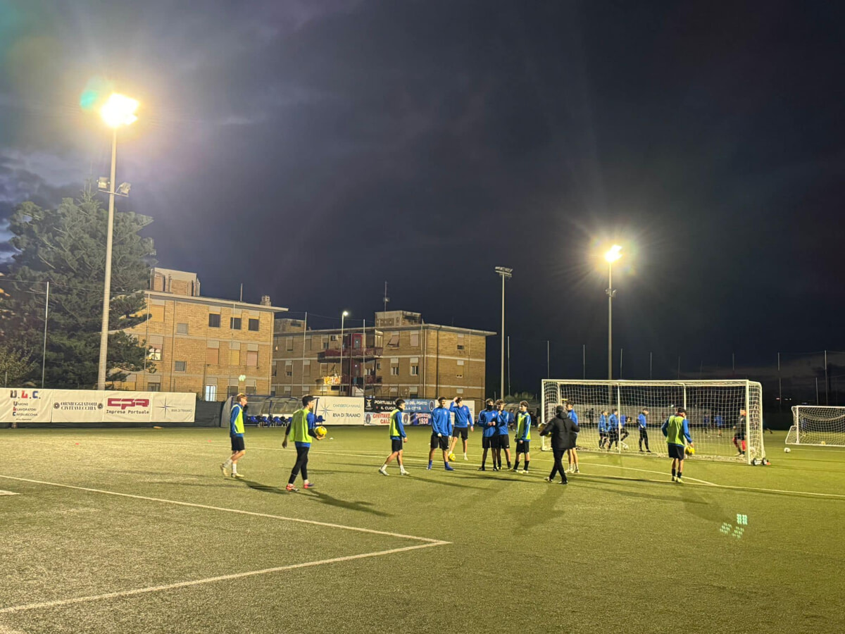 Civitavecchia Calcio, terminati i lavori di illuminazione dello stadio