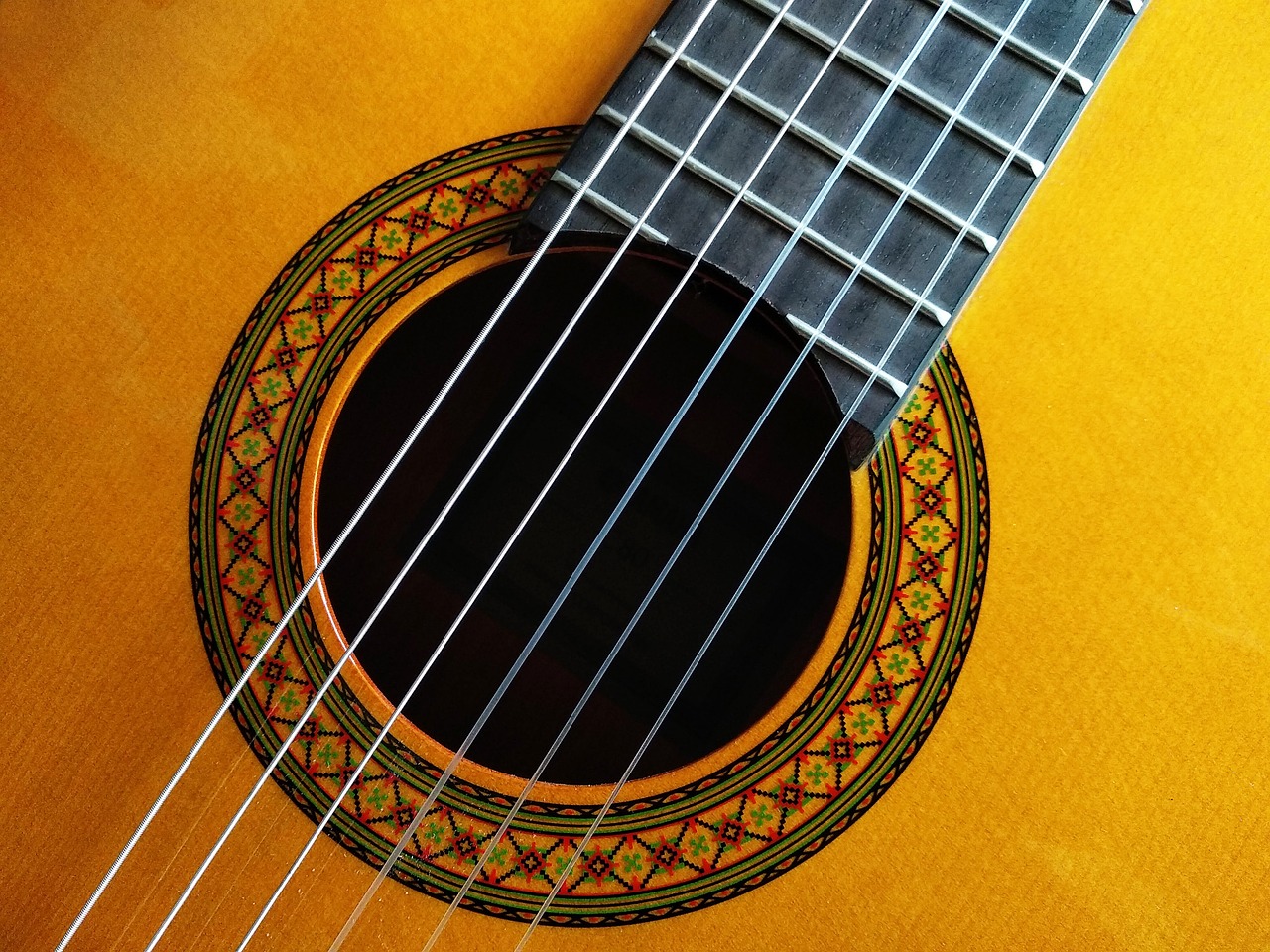 A Roma il concerto dell'artista iraniano Mohsen Namjoo