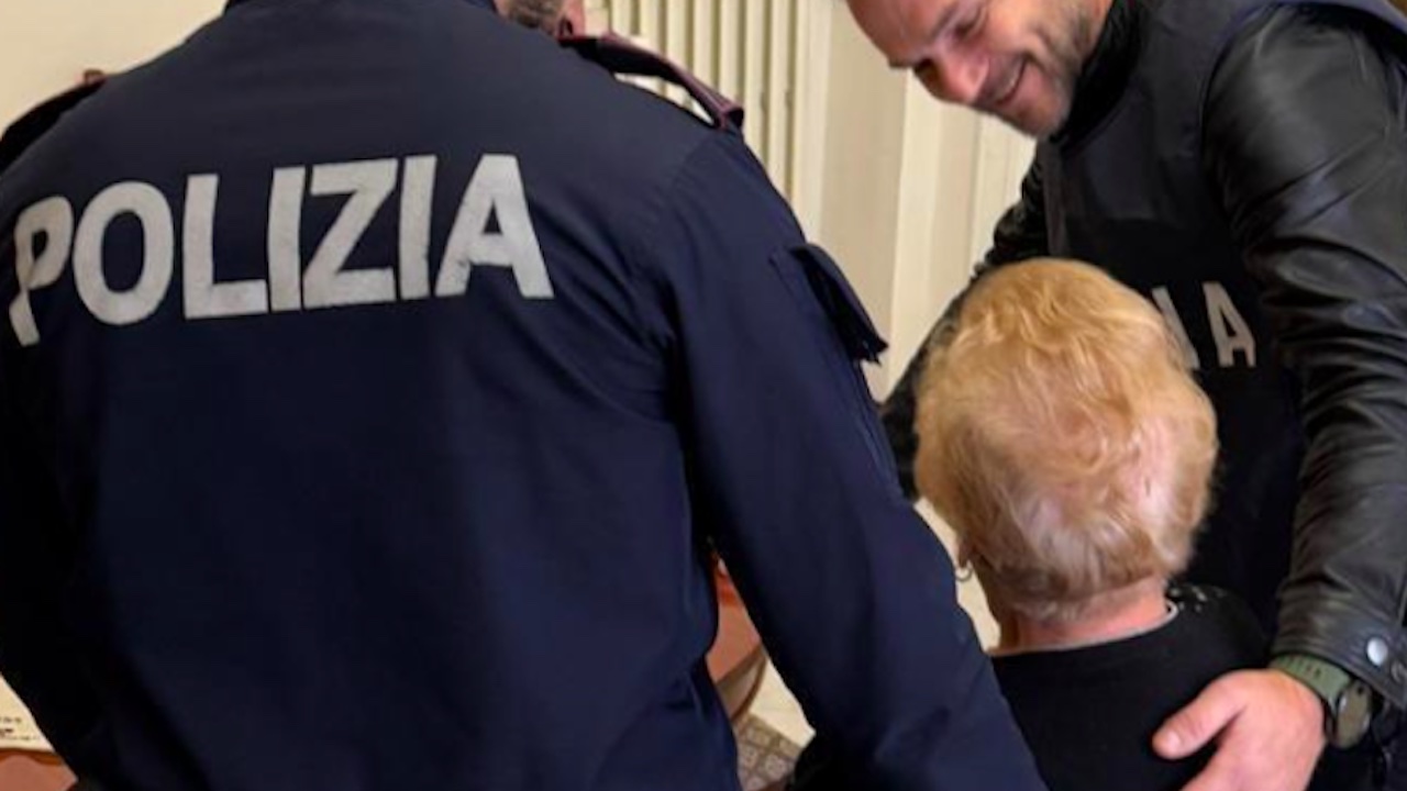 Roma, si finge carabiniere e truffa anziana: arrestato. Era uscito dal carcere 3 settimane fa