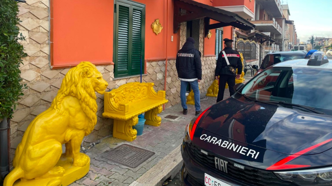 Spaccio di droga in centro a Latina, in manette coppia di pusher