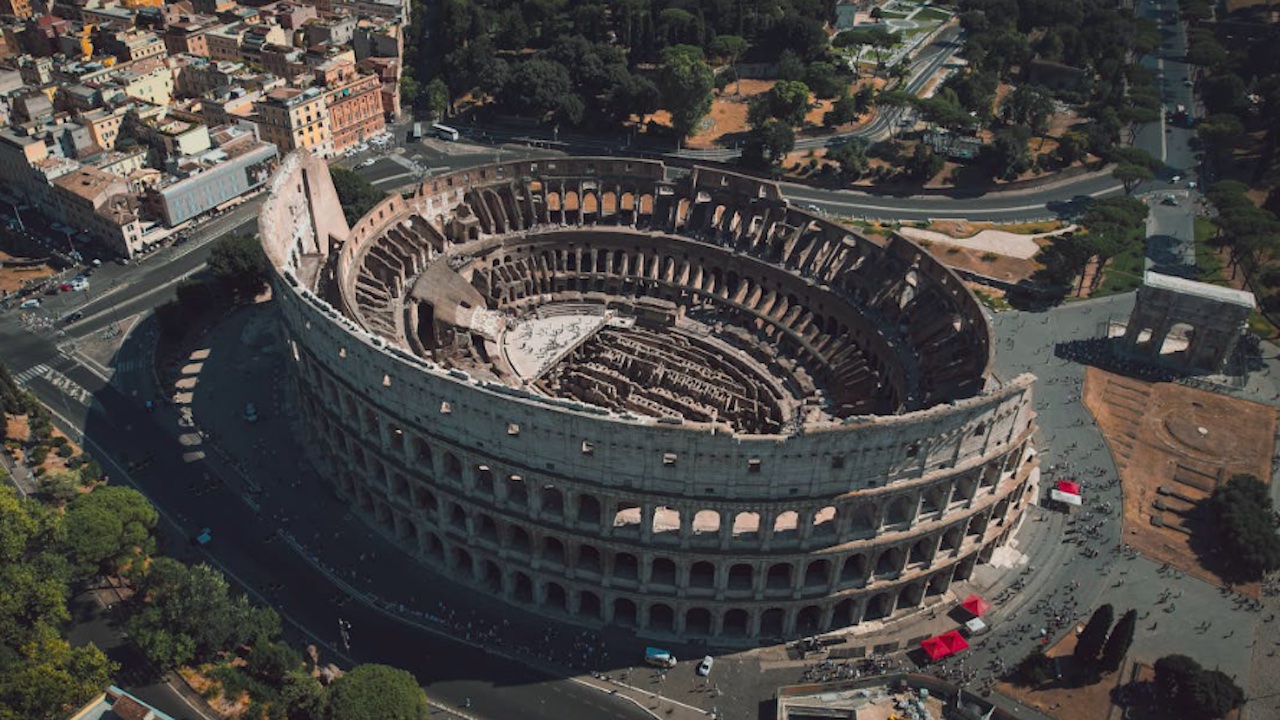 Doppio corteo oggi a Roma contro guerra e riarmo: attesi 10mila manifestanti